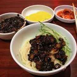 indomie mie goreng di ubah jadi jajangmyeon